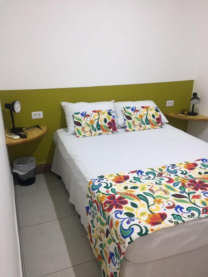 Casinha Aconchegante No Centro De Bonito I Tv, Ar-Condicionado, Bicicletas, Rede, Cozinha E Wi-Fi 20Mb Villa Ngoại thất bức ảnh